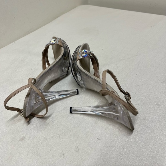 Johnathan Kayne Austria Heels (910M Taupe) Size 8 - Picture 8 of 16